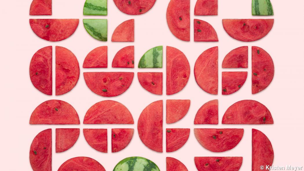 Photo series captures beauty of fragments Photo series captures beauty of fragments