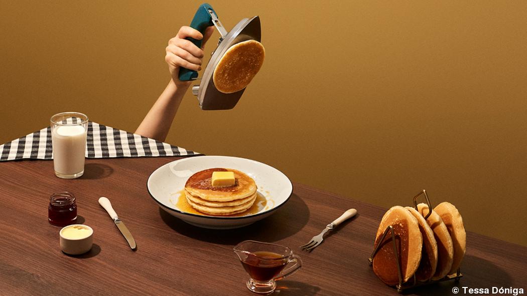 Photographer Tessa Dóniga translates “breakfast” Photographer Tessa Dóniga translates “breakfast”