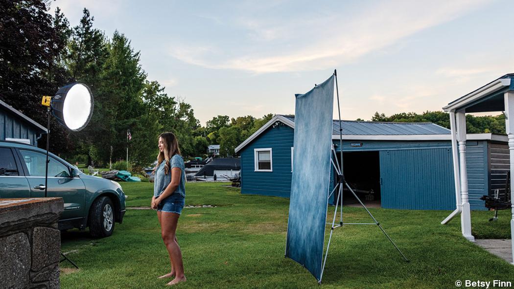 Review: Westcott X-Drop Portable Backdrop Review: Westcott X-Drop Portable Backdrop