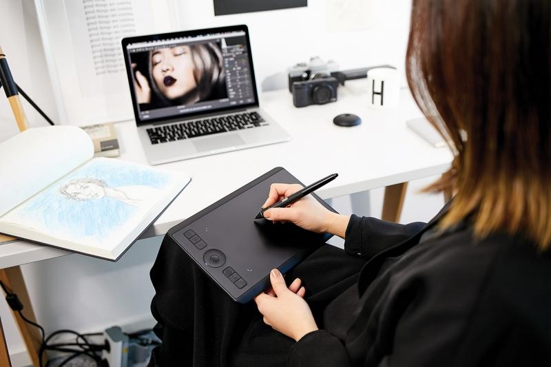 Wacom Intuos Pro Small