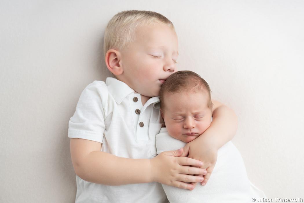 Photo gallery: Uncomplicated Family Portraits by Alison Winterroth Photo gallery: Uncomplicated Family Portraits by Alison Winterroth